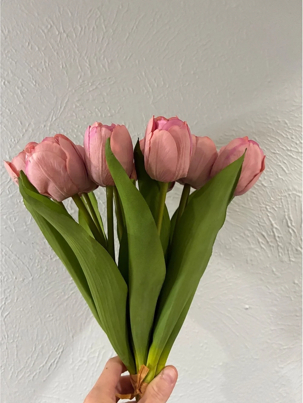 Magnolia Homes Real Touch Faux Tulips Bundle (6/bundle)